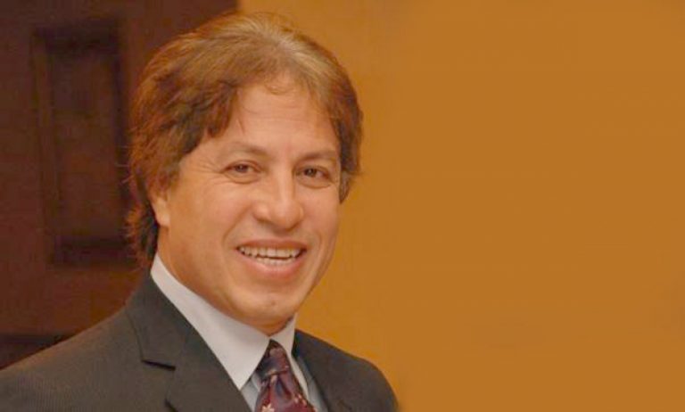 ثروت سويلم يطالب البرلمان بفتح ملف الأجازات داخل جامعة الزقازيق