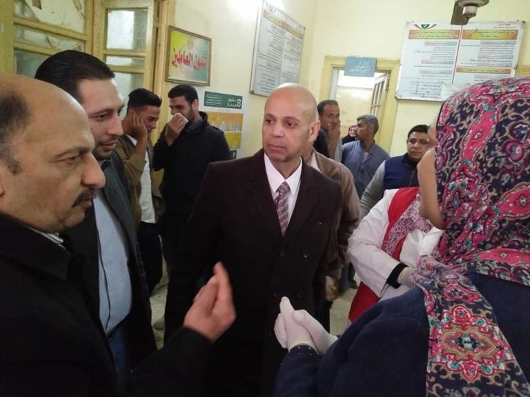 وكيل صحة الشرقية  يوجه بتجهيز وحدة لعلاج الفيروسات الكبدية بمنيا القمح