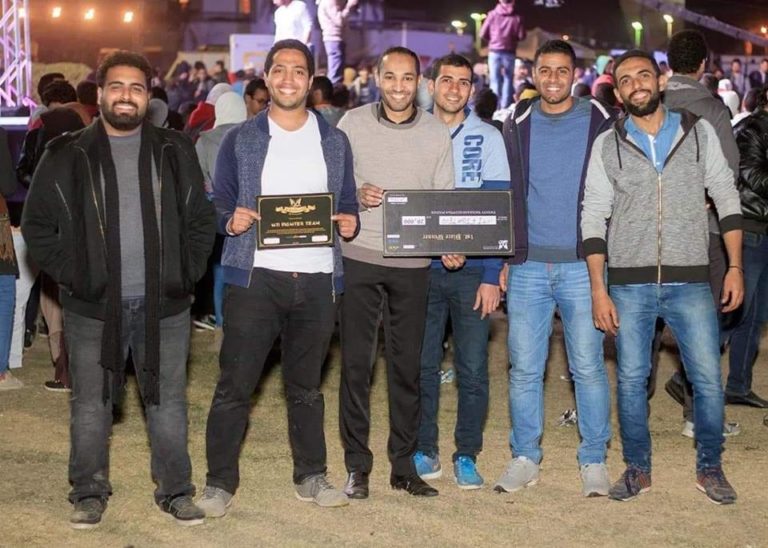 فريق “تكنولوجي العاشر” يحقق فوزا غاليا في بطولة “الوحوش المعدنية”