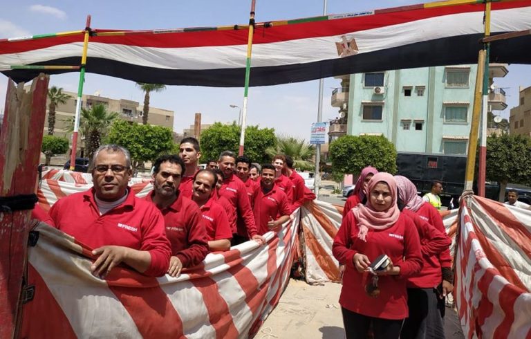 “فريش” تكتسح لجان الاستفتاء على الدستور