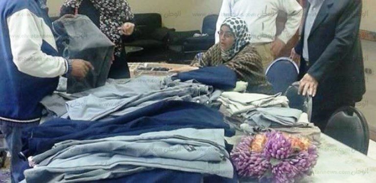 ضبط 3 مصانع تعمل بدون ترخيص بالعاشر من رمضان