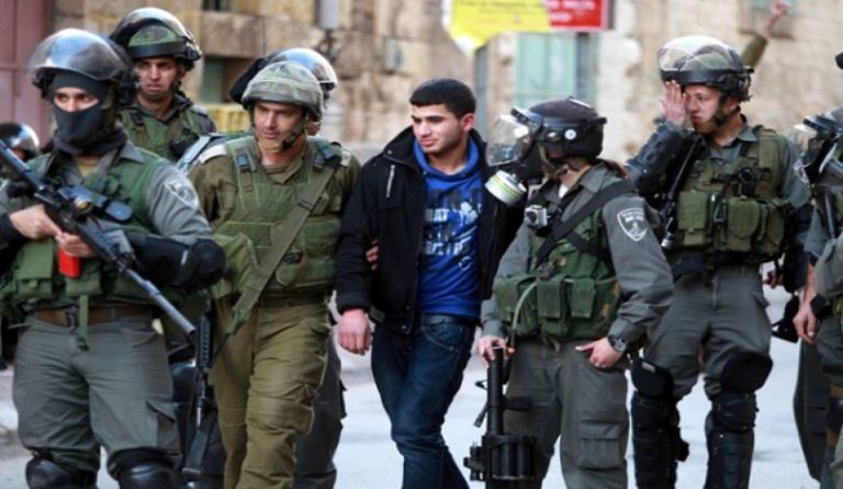 اعتقال10 فلسطينيين من القدس والضفة الغربية علي يد الاحتلال الإسرائيلى