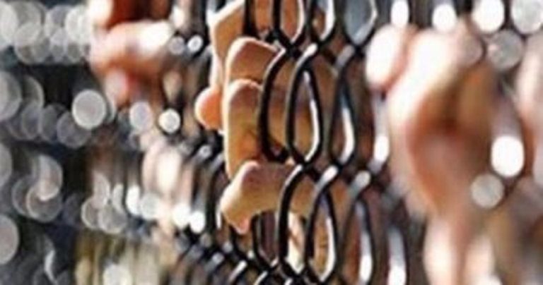 النيابة تقرر حبس 3متهمين بقتل أحد أقاربهم بتهشيم رأسه فى بسبب الميراث بالشرقية