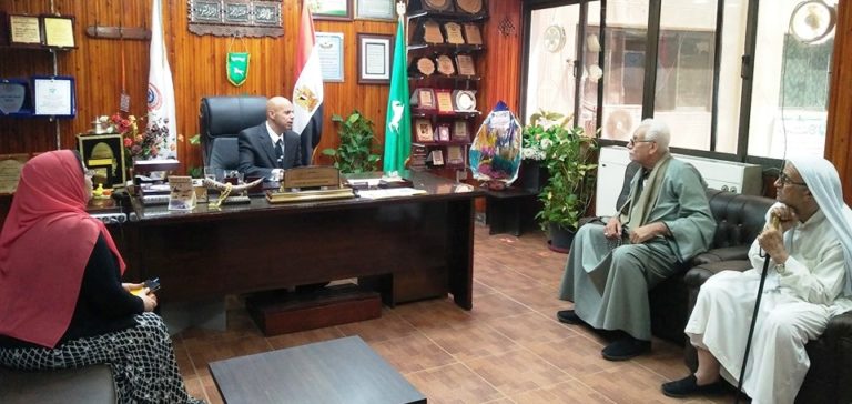 الدكتور هشام مسعود يناقش أعمال التطوير بطحا المرج