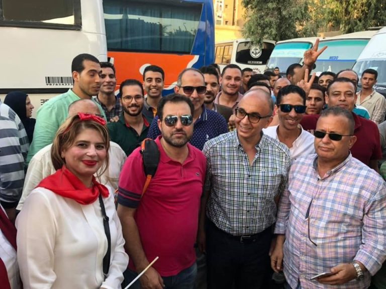 “شعلان” يتقدم أسرة جامعة الزقازيق في مظاهرة في حب مصر