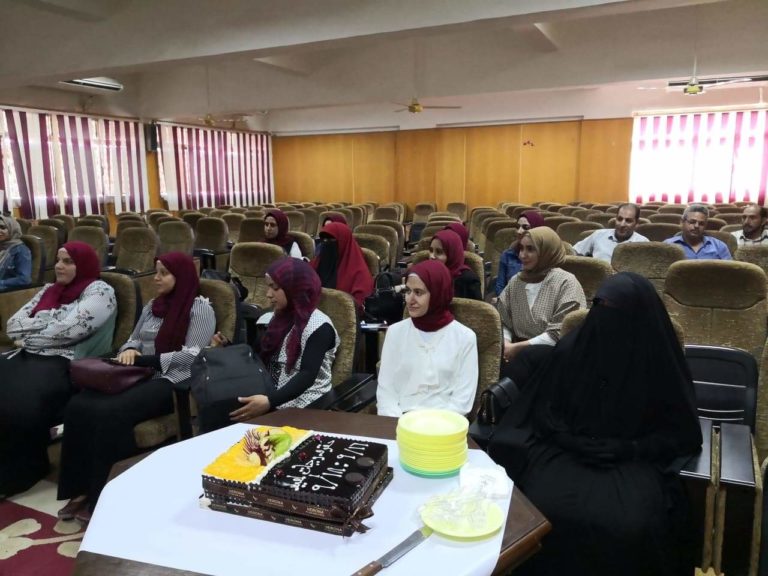 عسكر تشهد ختام أول دورة تدريبية عن حقوق وواجبات المعيد بجامعة الزقازيق