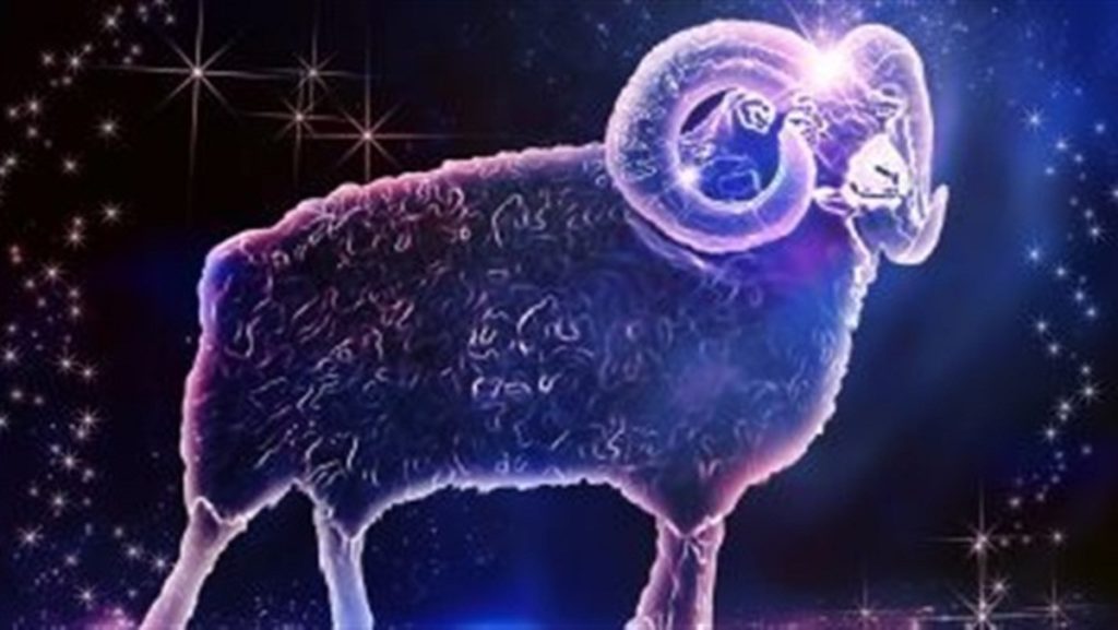 حظك اليوم الأربعاء 9 اكتوبر 2019 برج الحمل.. تحاول تجنب المشاكل فى العمل