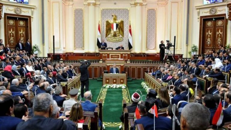 أزمة المشاهد غير اللائقة فى الأفلام والمسلسلات بالبرلمان الاثنين المقبل