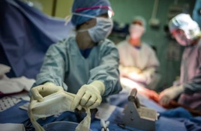 ضبط طبيب بكازخستان يتاجر فى أعضاء الفقراء وبيعها لإسرائيليين