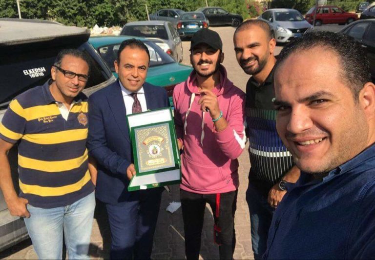 جامعة الأزهر تكرم “الجدعان” كأفضل برنامج تليفزيوني