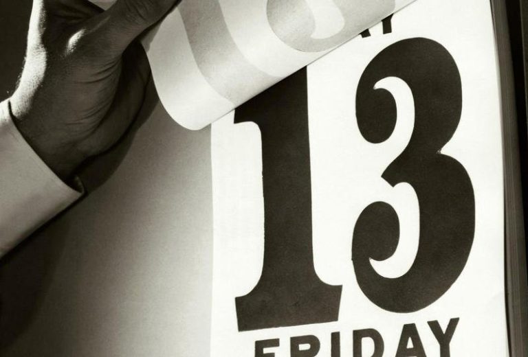 ما السر وراء الرقم “13” ؟ .. ولماذا ارتبط بالنحس والتشاؤم ؟!