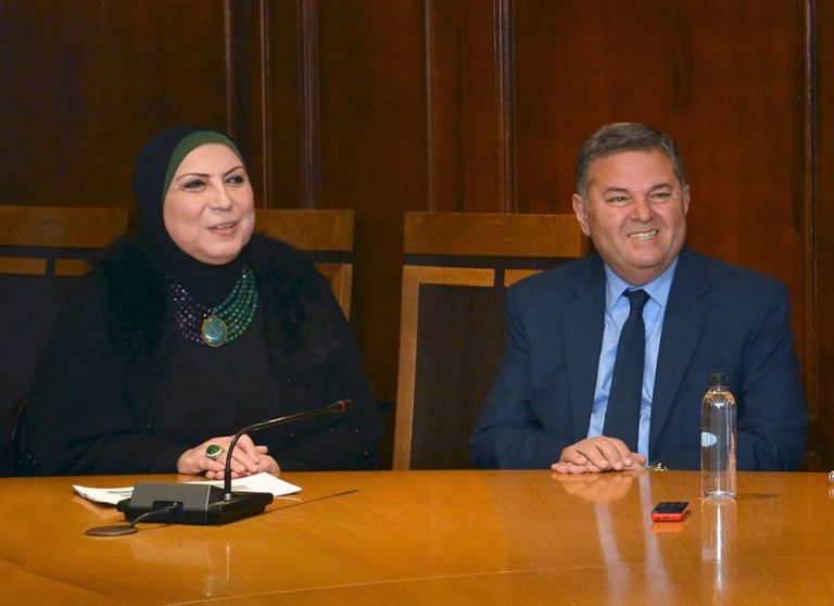 نيفين جامع: تنسيق كامل مع كافة الوزارات لتنفيذ استراتيجية شاملة لزيادة الإنتاجية وتعزيز الصادرات