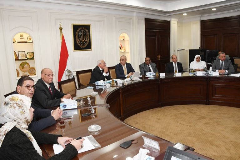وزير الإسكان ومحافظ بورسعيد يتابعان المشروعات المختلفة الجارى تنفيذها بالمحافظة