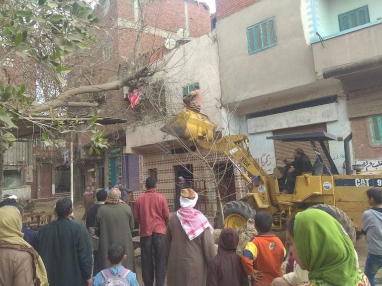 رئيس الوحدة المحلية ببهنباى يقود حملة نظافة مكبرة على “ميت زافر”