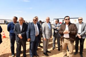 وزير الإسكان يقوم بجولة موسعة بـ٦ أكتوبر لتفقد مشروعات المرافق وتطوير محاور الطرق الرئيسية وأعمال ترفيق أراضى “بيت الوطن”