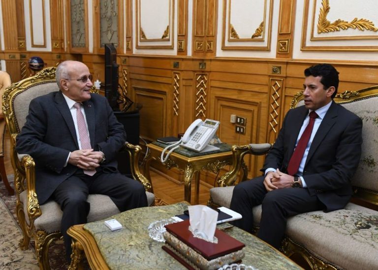 انعقاد مجلس إدارة الشركة المصرية لصناعة المستلزمات والأدوات الرياضيةبحضور وزير الدولة للإنتاج الحربي ووزير الشباب والرياضة