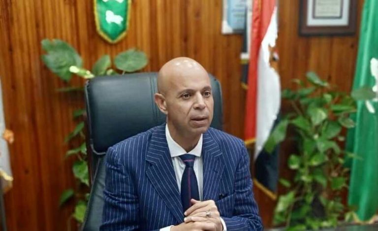 غلق مصنع بالعاشر من رمضان بعد ظهور 12 إصابة  بـ كورونا وإجازة مدفوعة وعزل العمال