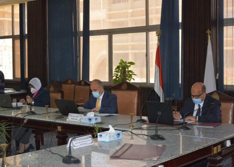 جامعة الزقازيق تهنئ الشعب المصري والقيادة السياسية بذكرى ثورة 30 يونيو