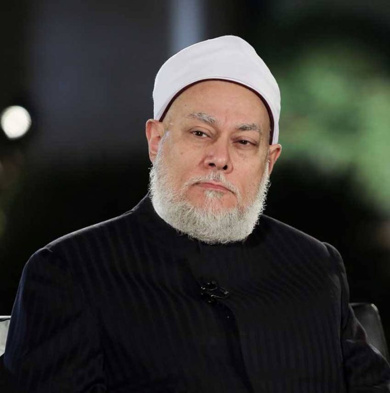 علي جمعة يوضح كيفية تكفير الكبائر والذنوب الكبيرة