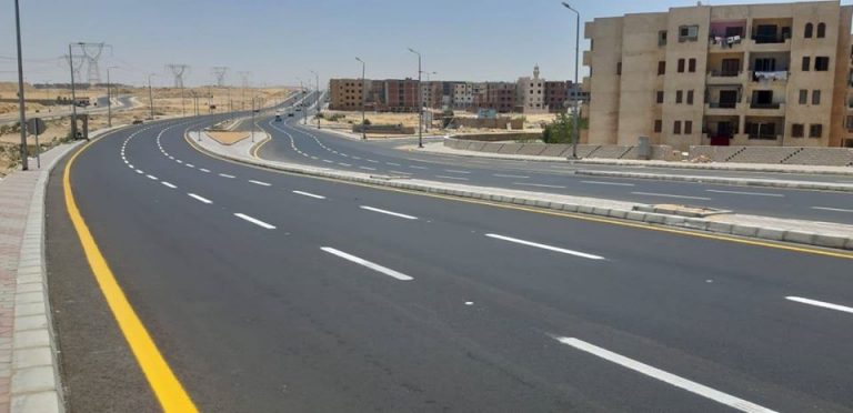 وزير الإسكان: الانتهاء من تطوير وتوسعة محور جمال عبدالناصر بطول 8 كم بمدينة الشروق