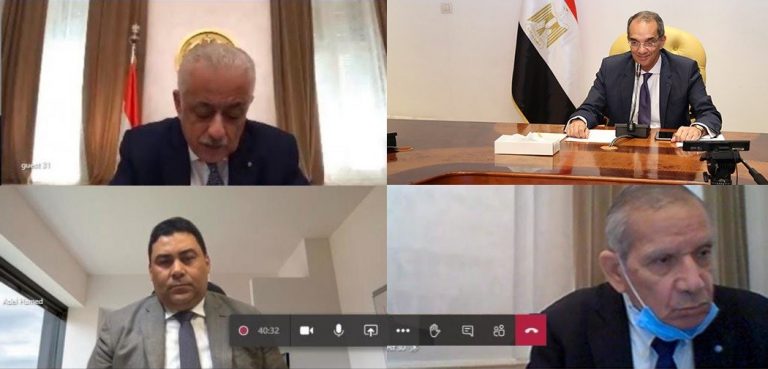 وزيرا التربية والتعليم والتعليم الفني والاتصالات وتكنولوجيا المعلومات يشهدان توقيع يروتوكول