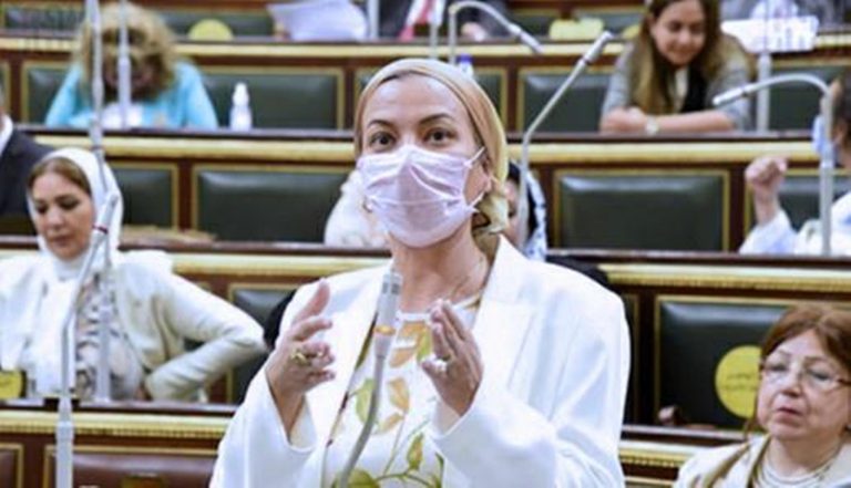 وزيرة البيئة: القانون خطوة هامة في تنفيذ منظومة الإدارة المتكاملة للمخلفات ويحدد الأدوار والمسئوليات بوضوح بين كافة الشركاء.