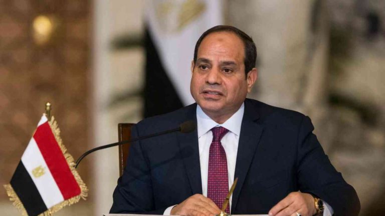 قرار من السيسي بشأن أرض الحزب الوطني ووزارة الداخلية القديمة ومجمع التحرير