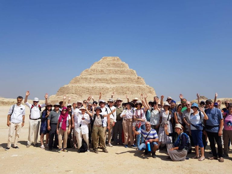 استقبلت منطقة آثار سقارة اليوم أول فوج سياحي من فرنسا، وذلك بعد حوالي ١٤ يوما  من استئناف مصر لحركة السياحة الثقافية.