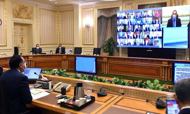 رئيس الوزراء يُشدد على تشجيع وتفضيل المنتج والمكون المحلى فى المشتريات الحكومية