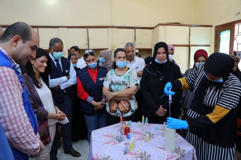 «المشاط»: المدارس الذكية بصعيد مصر نموذج للتعاون الفعال مع شركاء التنمية وتدشين 1300 مركزًا مجتمعيًا حتى 2021