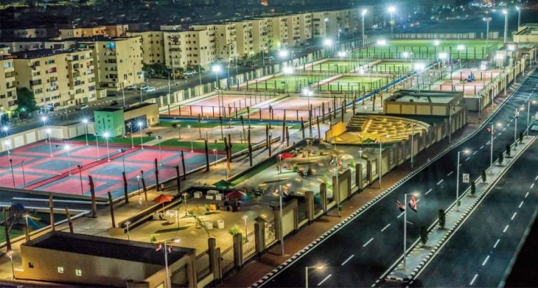المدينة الشبابية الرياضية بالأسمرات تستضيف مسرح المنوعات