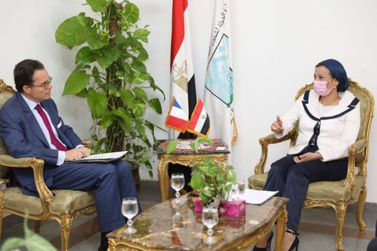 وزيرة البيئة تبحث مع السفير الفرنسي تعاون مصري فرنسي لدعم المبادرة الرئاسية المصرية للربط بين اتفاقيات ريو الثلاث