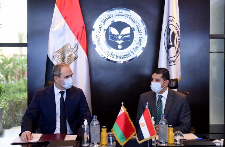 رئيس “هيئة الاستثمار” يبحث مع السفير البيلاروسي بالقاهرة جذب مزيد من الاستثمارات