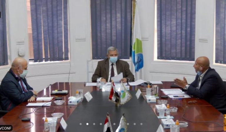 رئيس”القابضة للمياه” يؤكد المتابعة المستمرة لمشروعات المياه والصرف بالتجمعات الريفية ضمن مبادرة “حياة كريمة”