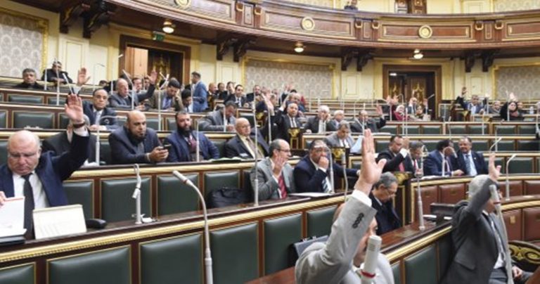 ضوابط وقف الأعمال المخالفة بالطريق الإدارى في قانون البناء الجديد