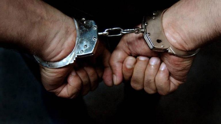 حبس المتهمين بسرقة خطوط بترول بالسويس 15 يوما