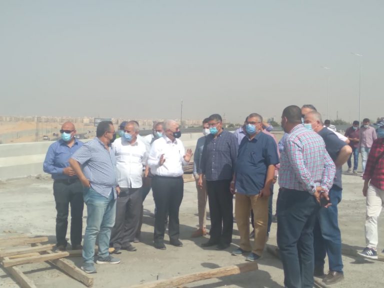 مسئولو “الإسكان” و”المقاولون العرب” يتفقدون مشروع تقاطع 8 “كوبري/ نفق” بمدينة 6 أكتوبر