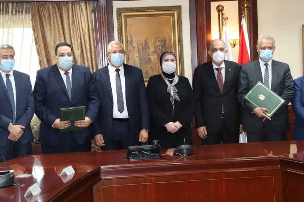 وزيرا الزراعة والصناعة.. يشهدان توقيع بروتوكول تعاون مشترك لدعم المشروعات الصغيرة ومتناهية الصغر في الريف
