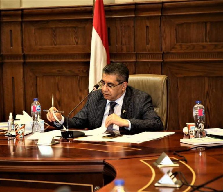 “العربي الافريقي الدولي  بأبوظبي ” ينشئ دارًا للطالبات المغتربات بالقاهرة.. ومقبرة صدقة بـ ٦ أكتوبر