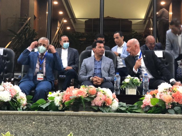 وزير الرياضة يهنئ الأهلي بالتتويج ببطولة دوري أبطال إفريقيا…ويستقبل بعثة الفريق بمطار القاهرة غداً