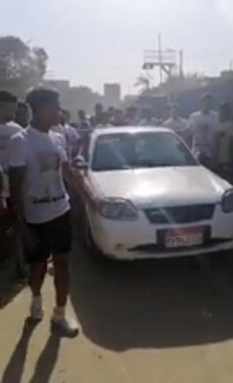 بعد بتر ساقه يرجع الي المنيا .. الاعب الانجليزي حرم من العب بعد إكتشاف مرض خبيث في ركبته