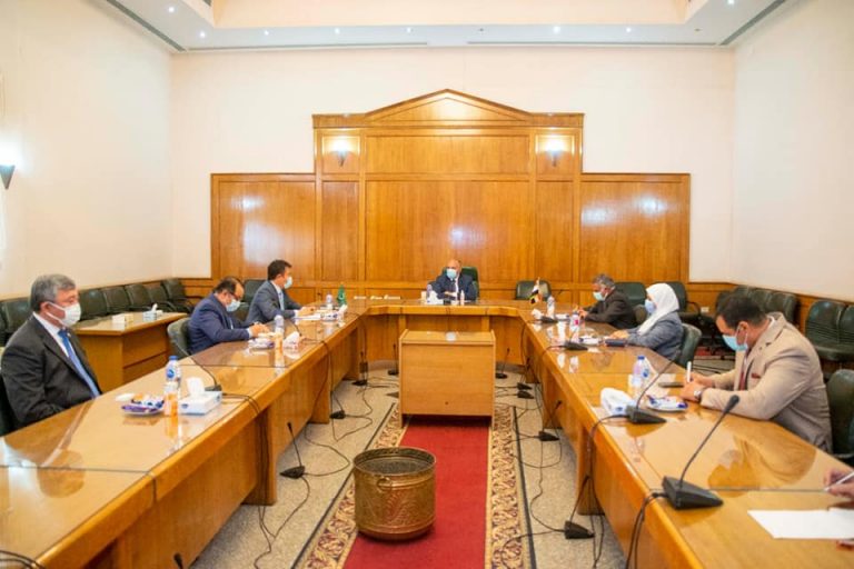  عبد العاطى : قطاع المياه فى مصر يواجه العديد من التحديات على رأسها الزيادة السكانية ومحدودية الموارد المائية المتاحة
