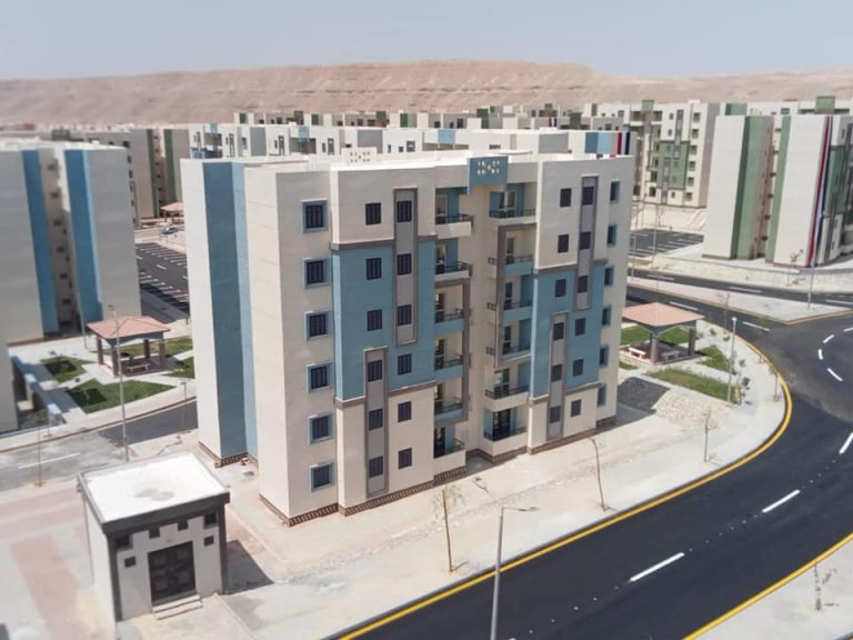 الجزار:حتى الآن..الانتهاء من تنفيذ 23163  وحدة بالإسكان الاجتماعي.. وجار تنفيذ مشروع “زهور مايو” بمساحة 67.37 فدان كسكن بديل لسكان منطقة الزرايب العشوائية