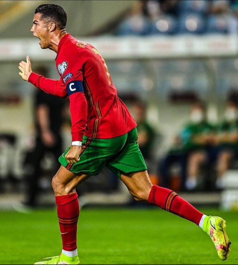 رونالدو يتربع على هدافي العالم بعد الريمونتادا