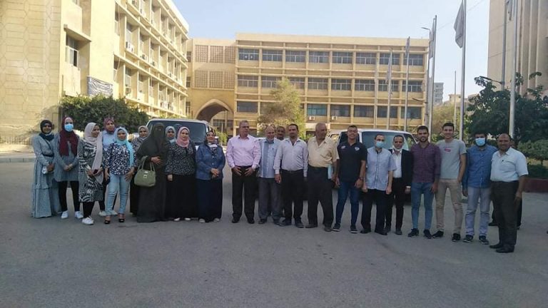 انطلاق قافلة جامعة الزقازيق لقرية الدبيكى مركز الحسينية ضمن مبادرة حياة كريمة لفخامة السيد رئيس الجمهورية