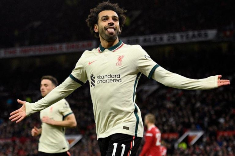 هاتريك صلاح يفتح طريق الليفر بخماسية نظيفة في مرمى اليونايتد