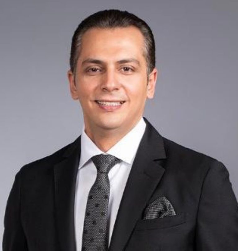 برلماني: التحول الرقمي أسهم في تخفيف زحام المصريين أمام البريد