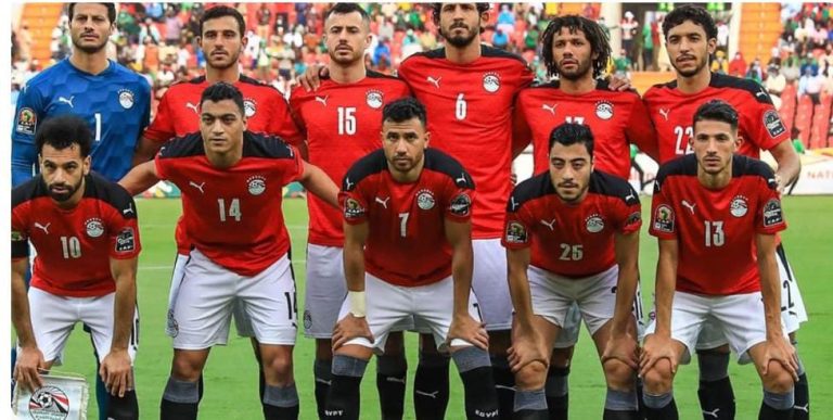 مصر تخرج من عنق الزجاجة بهدف صلاح في  غينيا بيساو