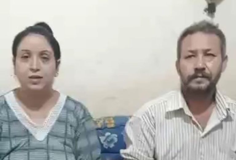 أم مينا تستغيث بالرئيس السيسي .. قطعوا رجل ابني وبيعونا اللي ورانا واللي قدامنا وعاوزين حقنا