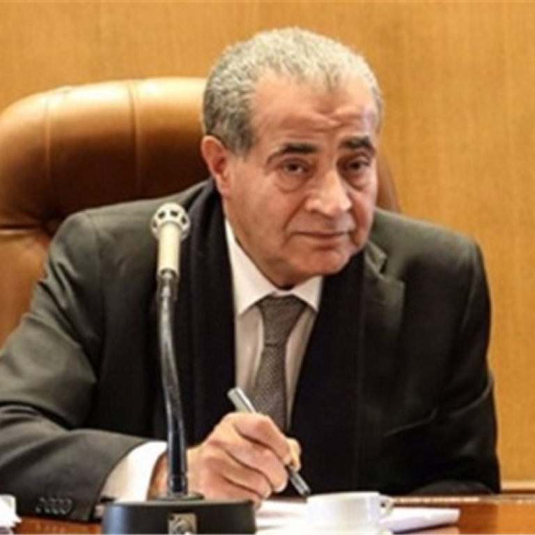 معاناة برعاية وزارة التموين!!